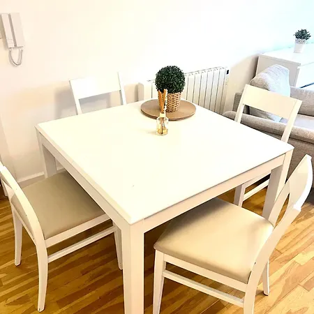Apartment Salthill Promenade, A Very Cool & Location *